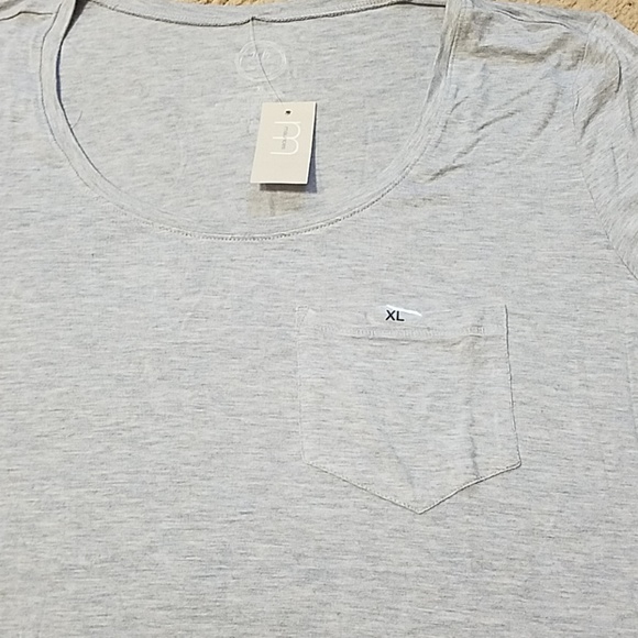 Soft basic tee - Picture 2 of 3